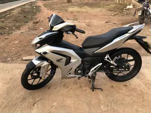 Honda 2025 Gray