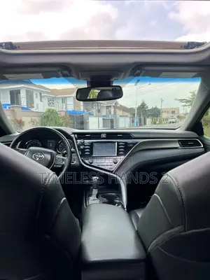 Toyota Camry SE (2.5L 4cyl 8A) 2019 Black