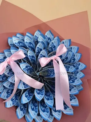 Money Bouquets With Forals