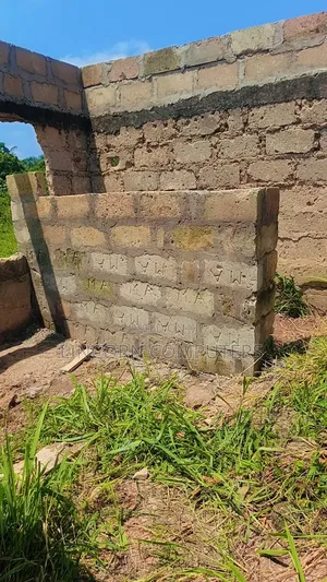 2bdrm Apartment In , Kwabre For Sale
