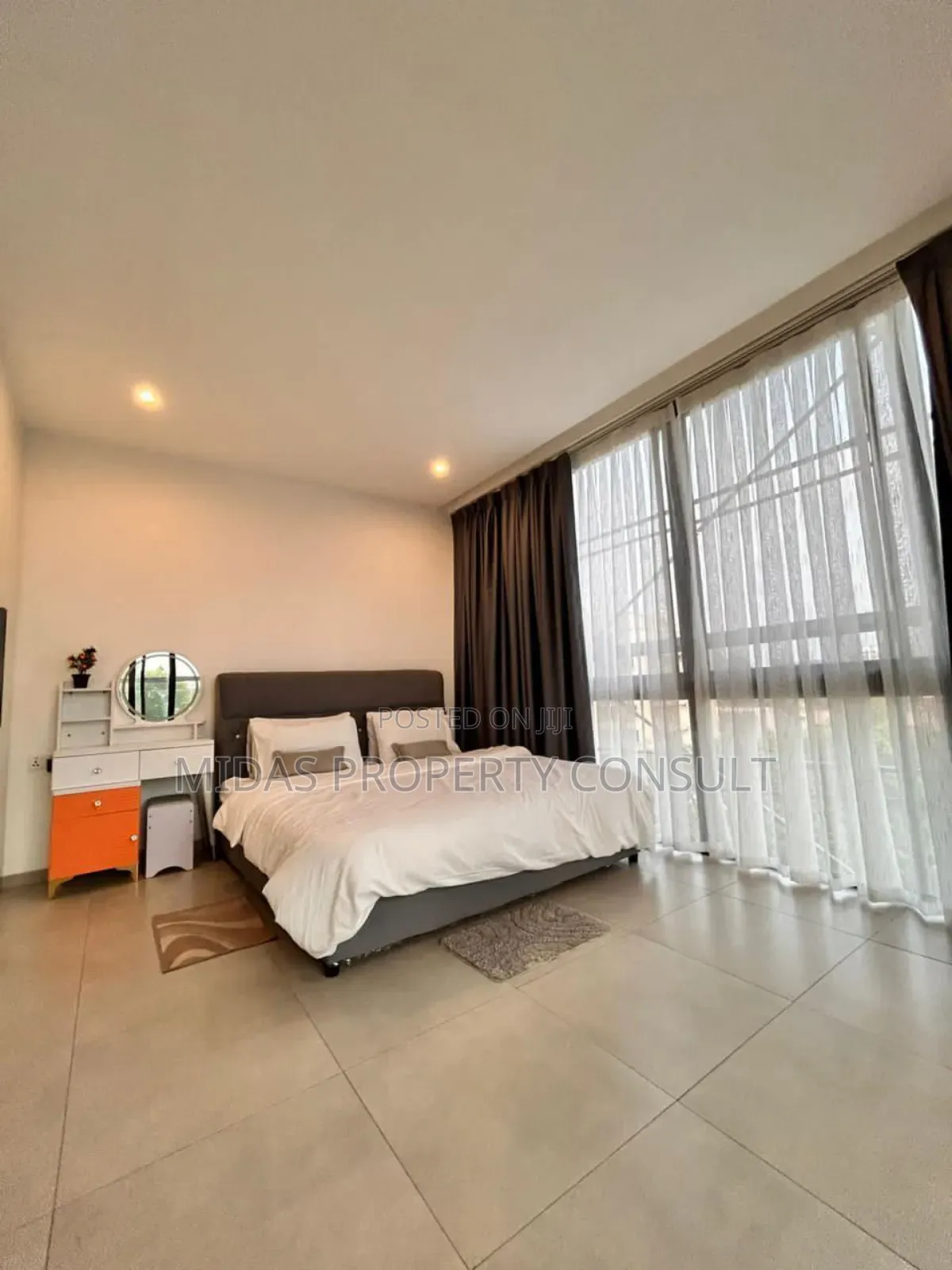 Furnished 1bdrm Apartment in Nova, Shopping Arcade Area for sale