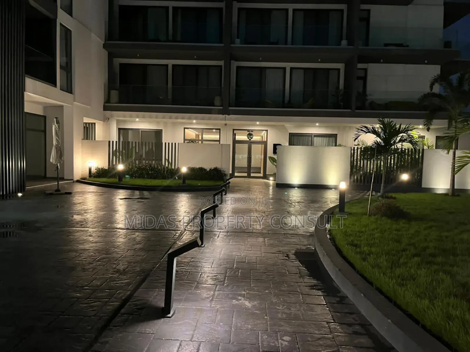 Furnished 1bdrm Apartment in Nova, Shopping Arcade Area for sale