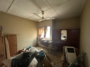 2bdrm House in Pokuase Mayera for sale