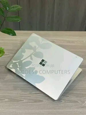New Laptop Microsoft Surface Laptop Go 2 16GB Intel Core i5 SSD 1T