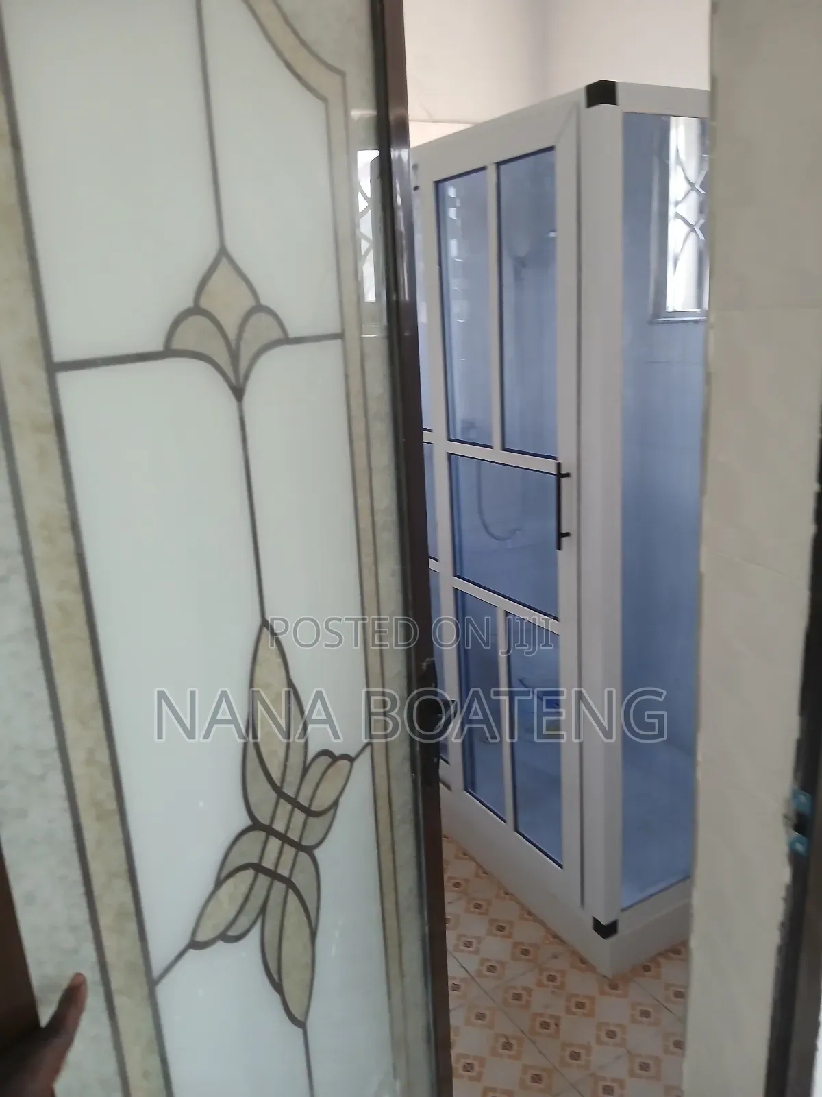 Furnished 3bdrm Apartment in Flo-Dee Estate, New-Juaben Municipal