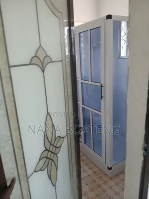 Furnished 3bdrm Apartment in Flo-Dee Estate, New-Juaben Municipal