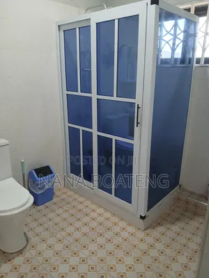 Furnished 3bdrm Apartment in Flo-Dee Estate, New-Juaben Municipal