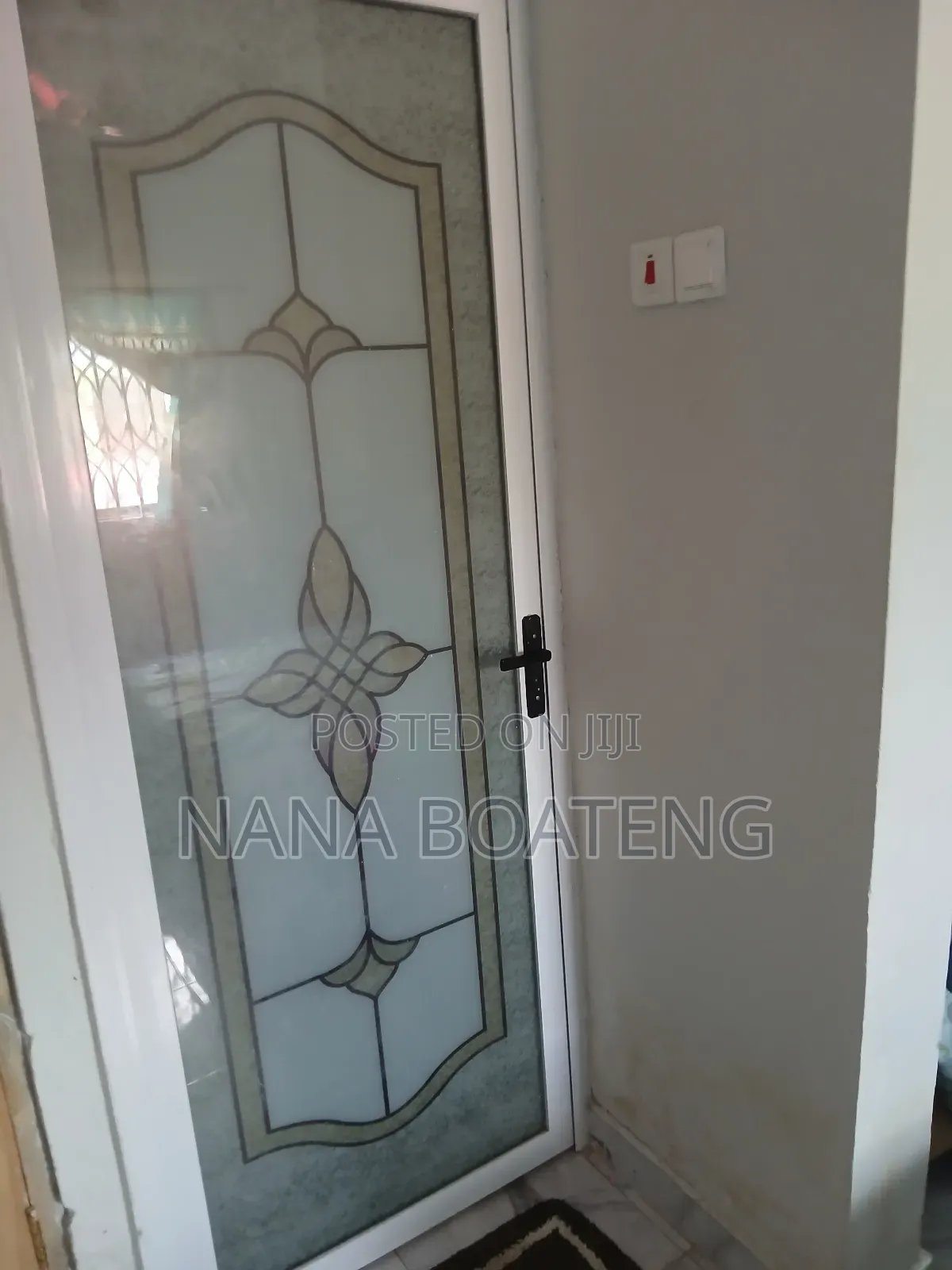 Furnished 3bdrm Apartment in Flo-Dee Estate, New-Juaben Municipal