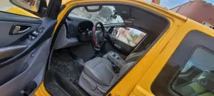 Hyundai Starex 2015 Yellow