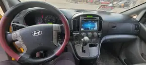 Hyundai Starex 2015 Yellow