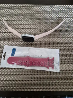 Apple Watch Series 5 With Extra Straps