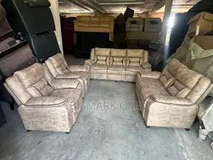 Beautiful Complete Sofa Set
