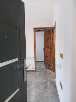 1bdrm Room & Parlour in Canada, Olebu for rent
