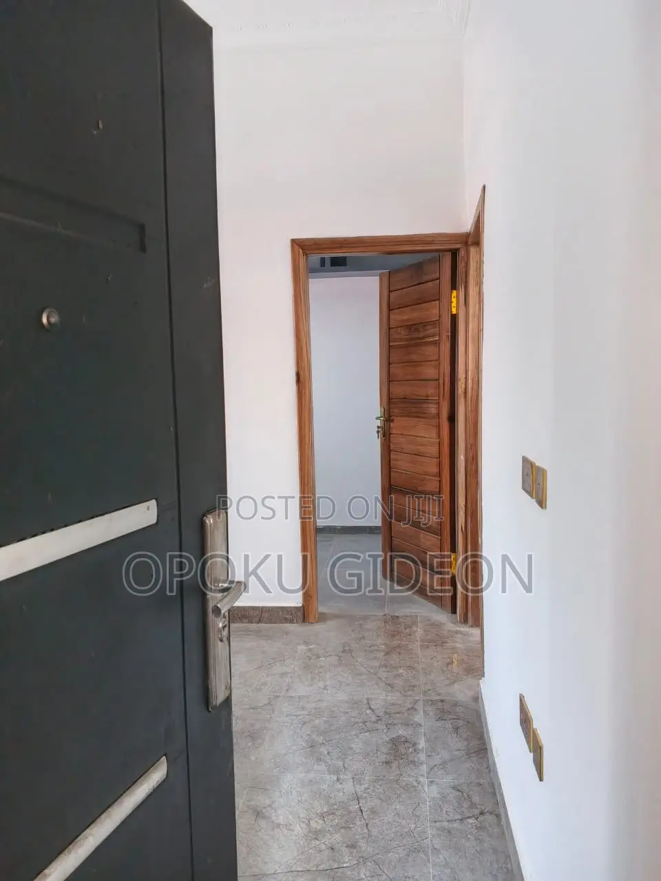 1bdrm Room & Parlour in Canada, Olebu for rent