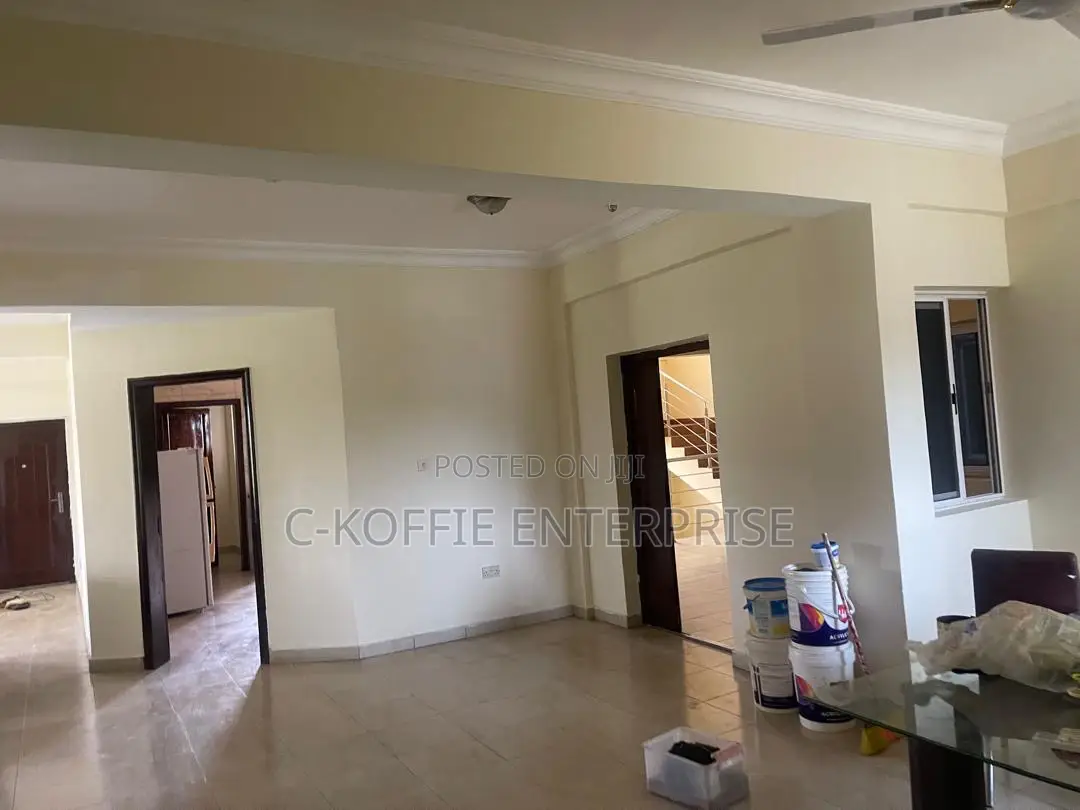 Furnished 4bdrm House in Tesano for rent