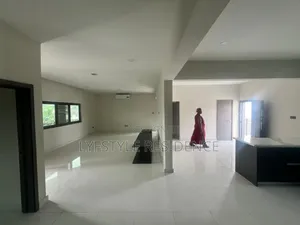 3bdrm Apartment in North Legon for rent
