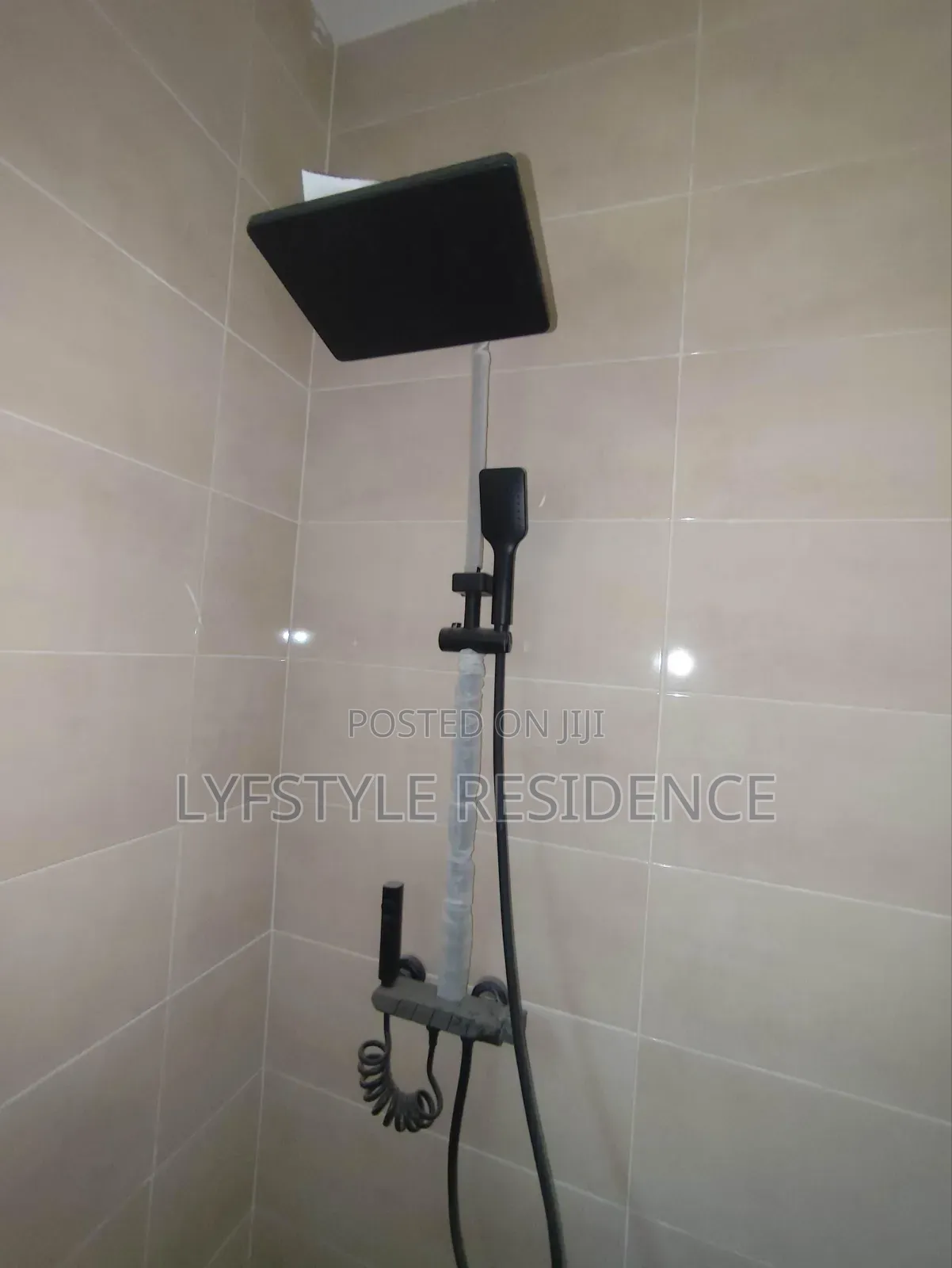 3bdrm House in East Legon Hills, School Junction for sale
