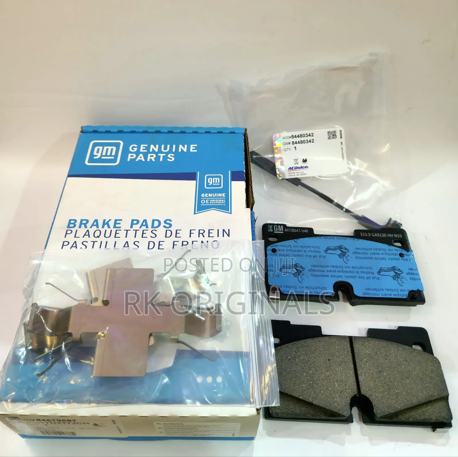 Escalade/Tahoe/Silverado/Suburban/Yukon 21-26 Ac Delco Front Brake Pad