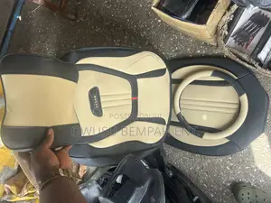 4-d Beige & Black Seat Covers