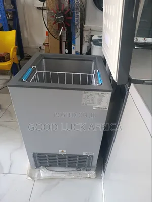 Roch Chest Freezer 100 L (Rcf-120-B)