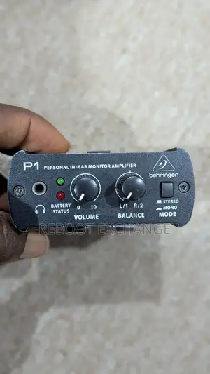 Powerplay P1 Personal in-Ear Monitor Amplifier