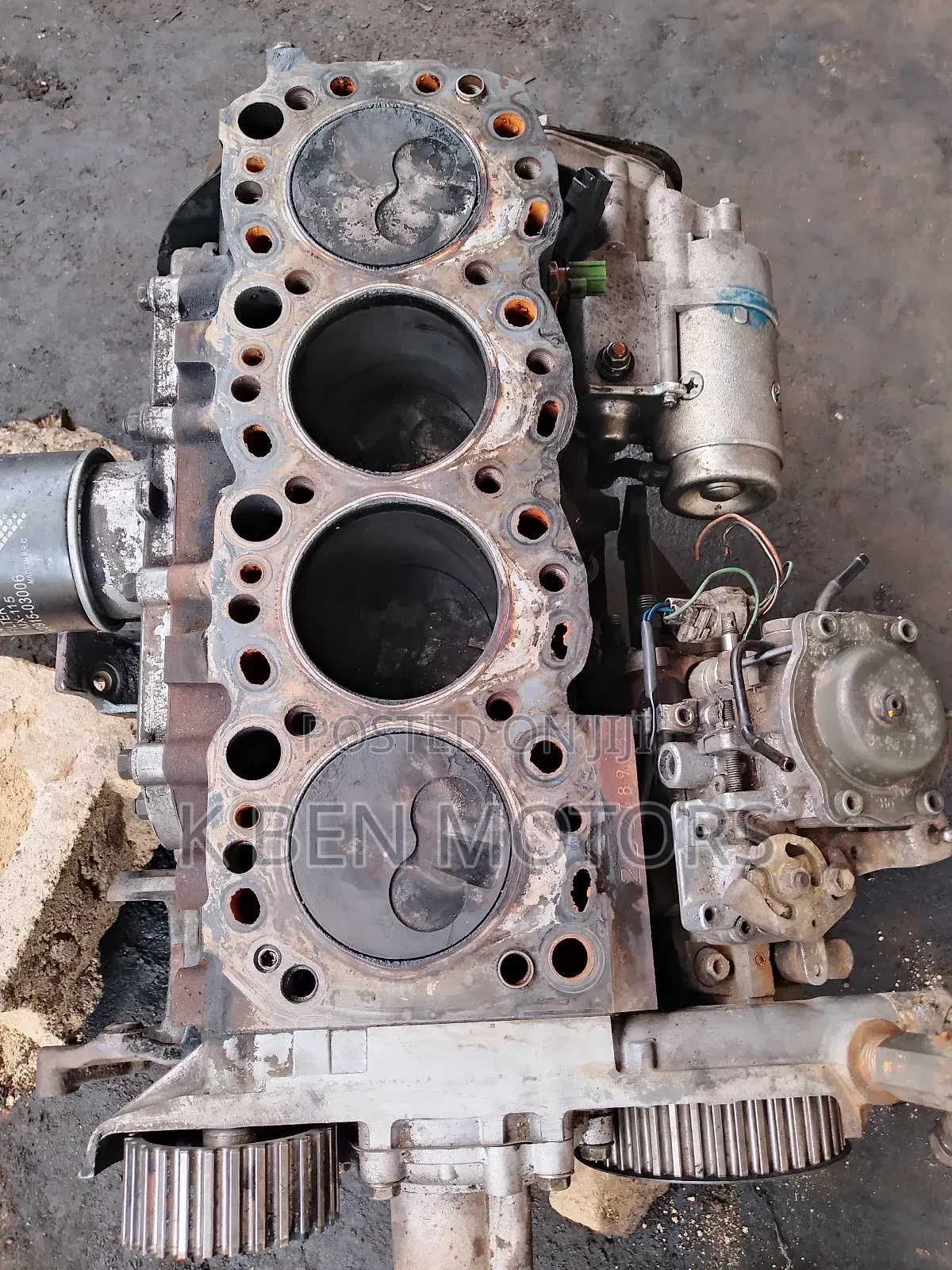 Home Use Toyota Hiace Have Block