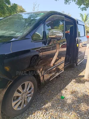 Toyota Voxy 2013 Black
