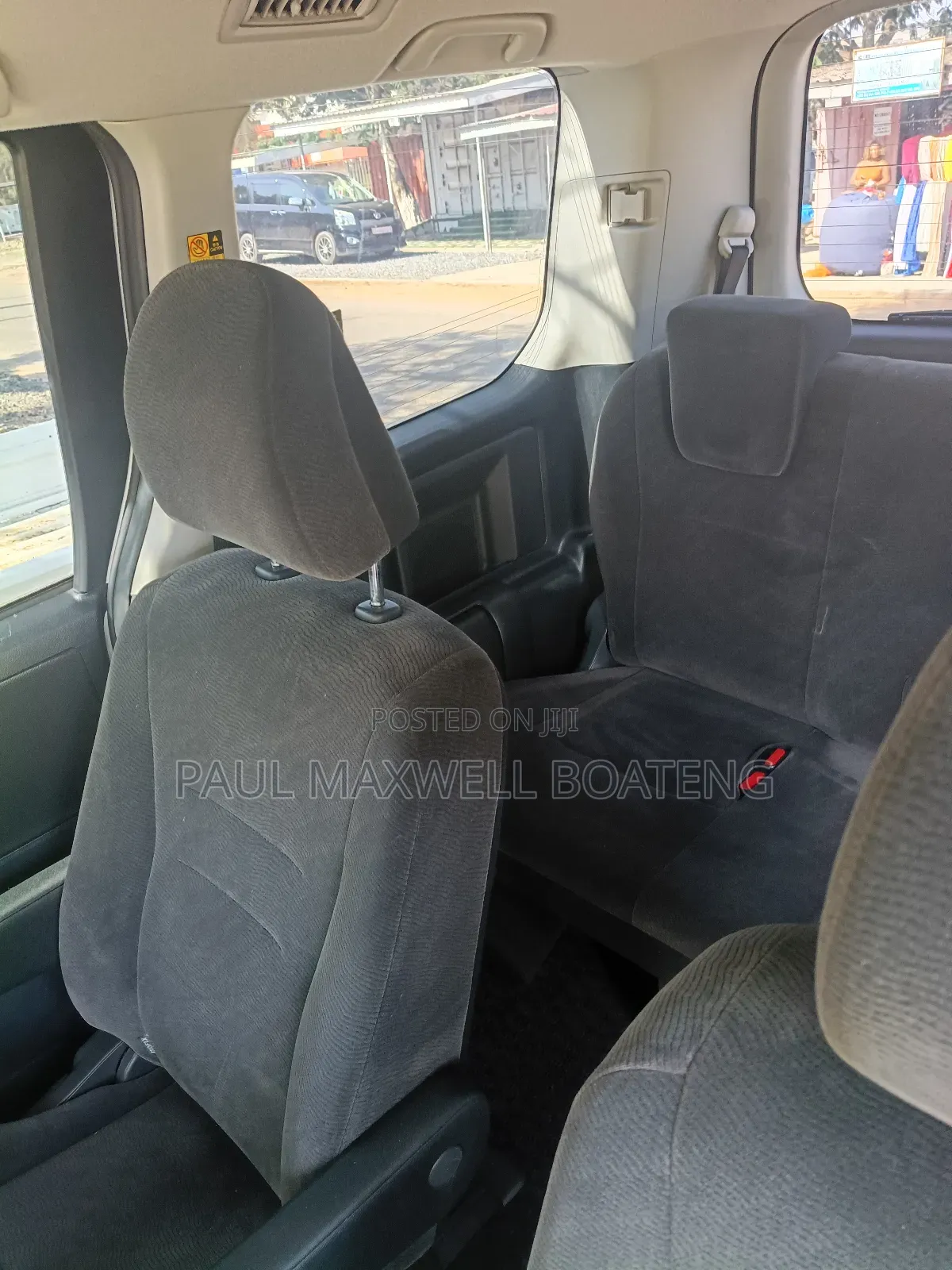Toyota Voxy 2013 White