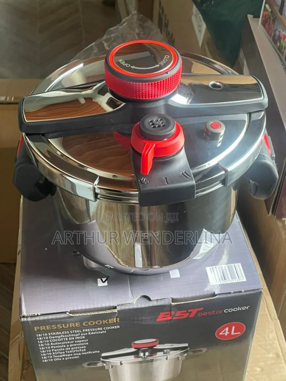 4 Liters Pressure Cooker