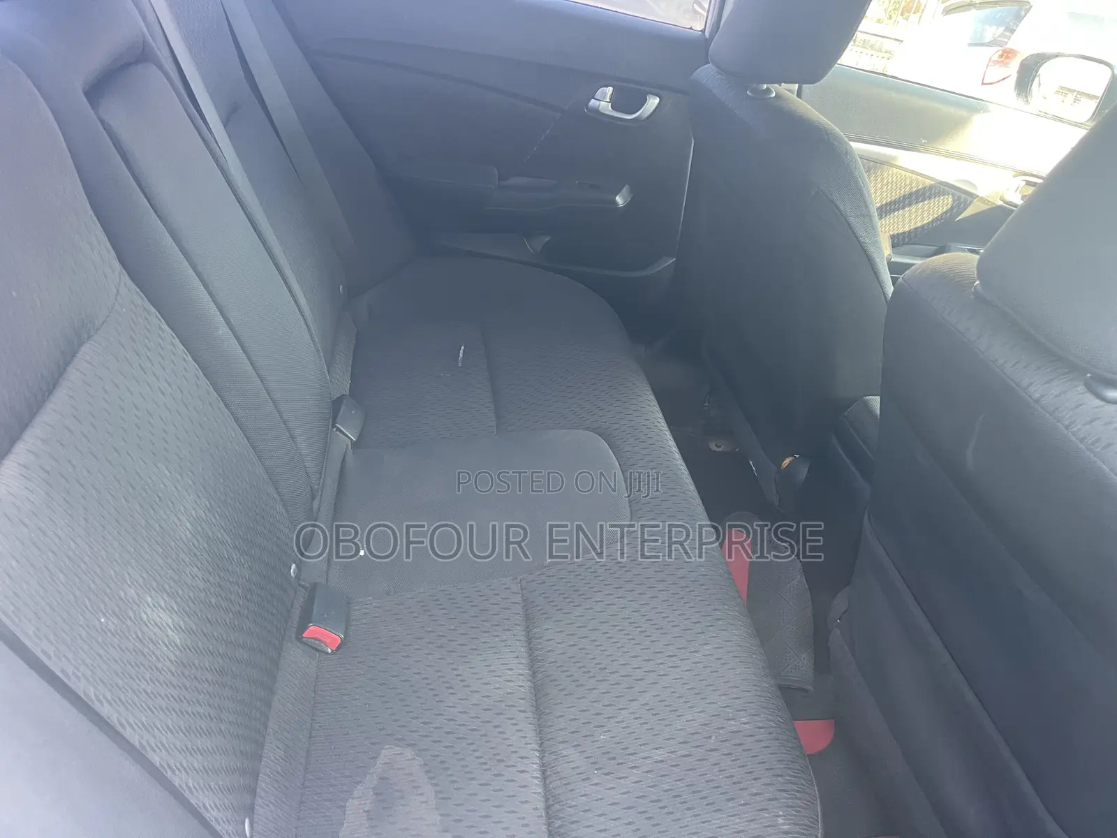 Honda Civic LX 4dr Sedan (1.8L 4cyl 5M) 2014 White