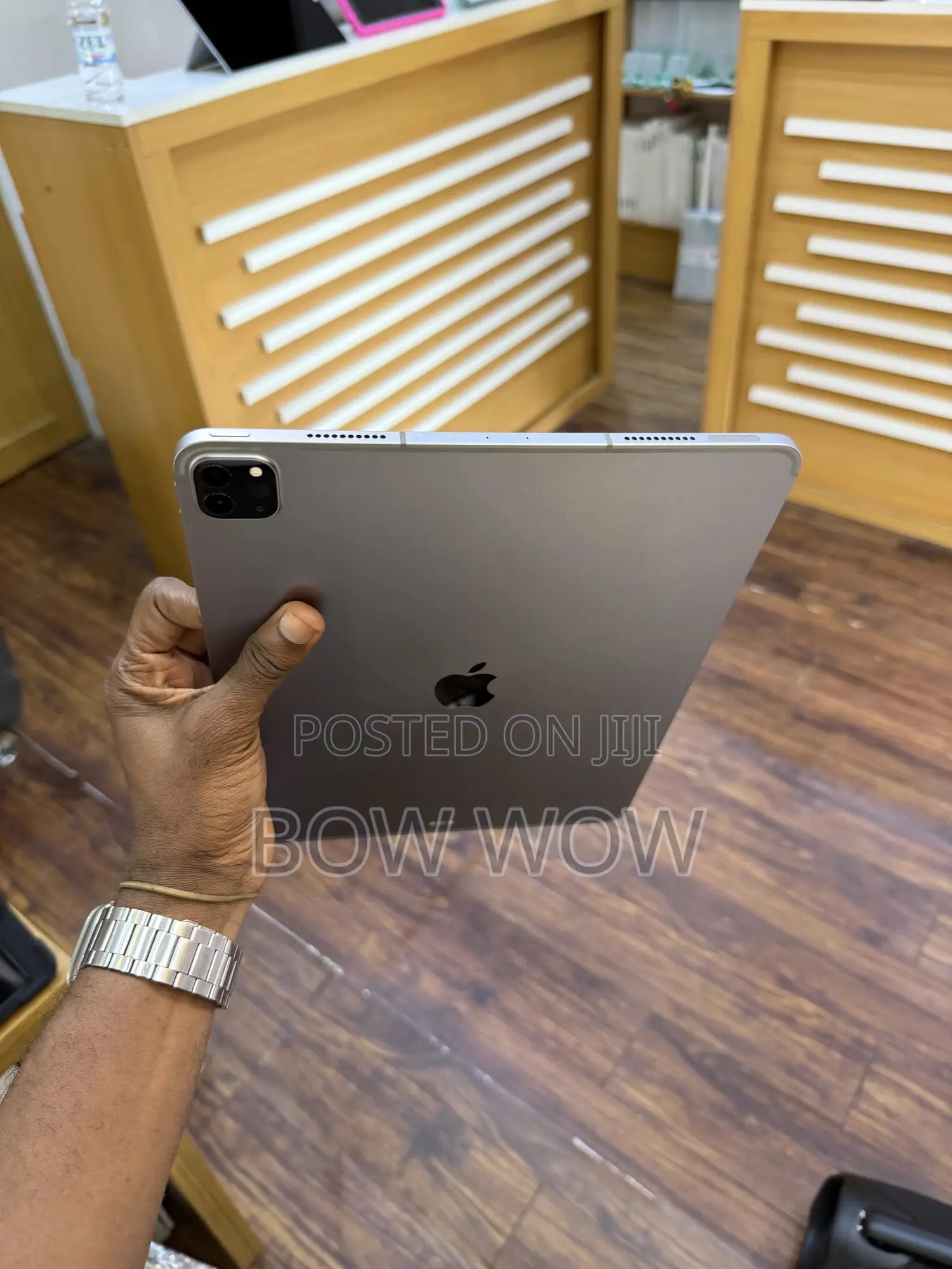 Apple iPad Pro 12.9 (2022) 256 GB Silver
