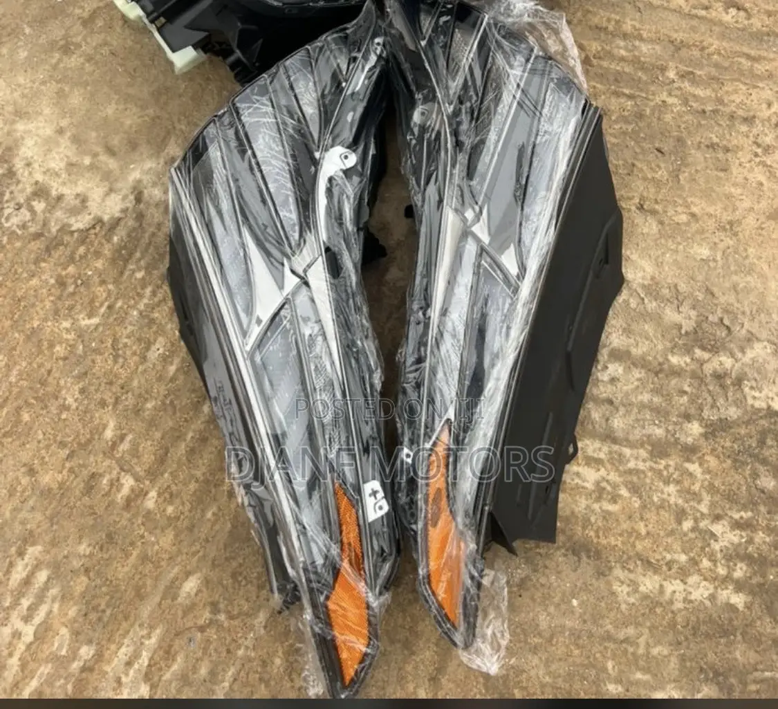 Hyundai Tucson 2021-2023 Headlights