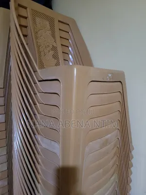 Armless Plastic Chairs
