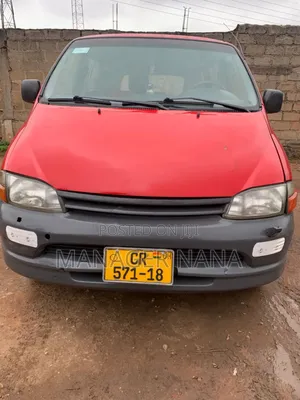Toyota HiAce 2012 Red
