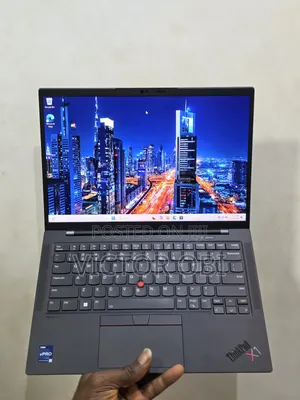 Laptop Lenovo ThinkPad X1 Carbon Gen11 32GB Intel Core i7 SSD 1T