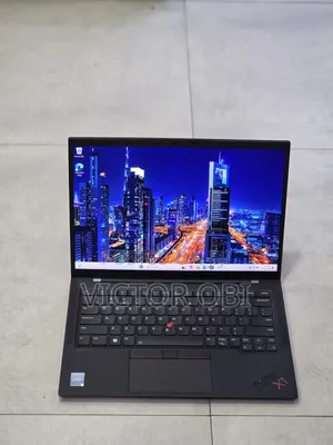 Laptop Lenovo ThinkPad X1 Carbon Gen11 32GB Intel Core i7 SSD 1T