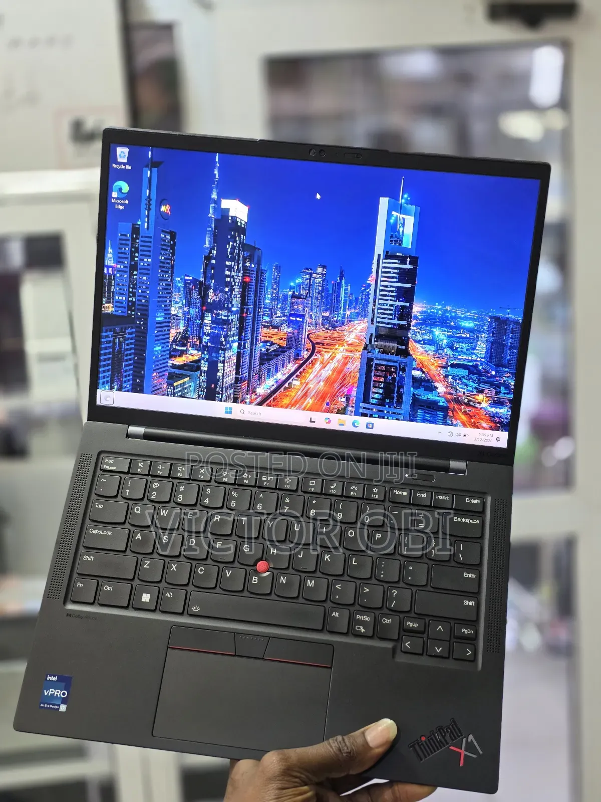 Laptop Lenovo ThinkPad X1 Carbon Gen11 32GB Intel Core i7 SSD 1T