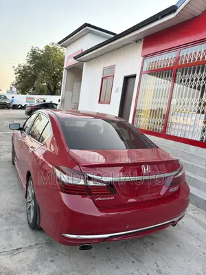 Honda Accord Sport SE 4dr Sedan FWD (2.4L 4cyl 2A) 2017 Red