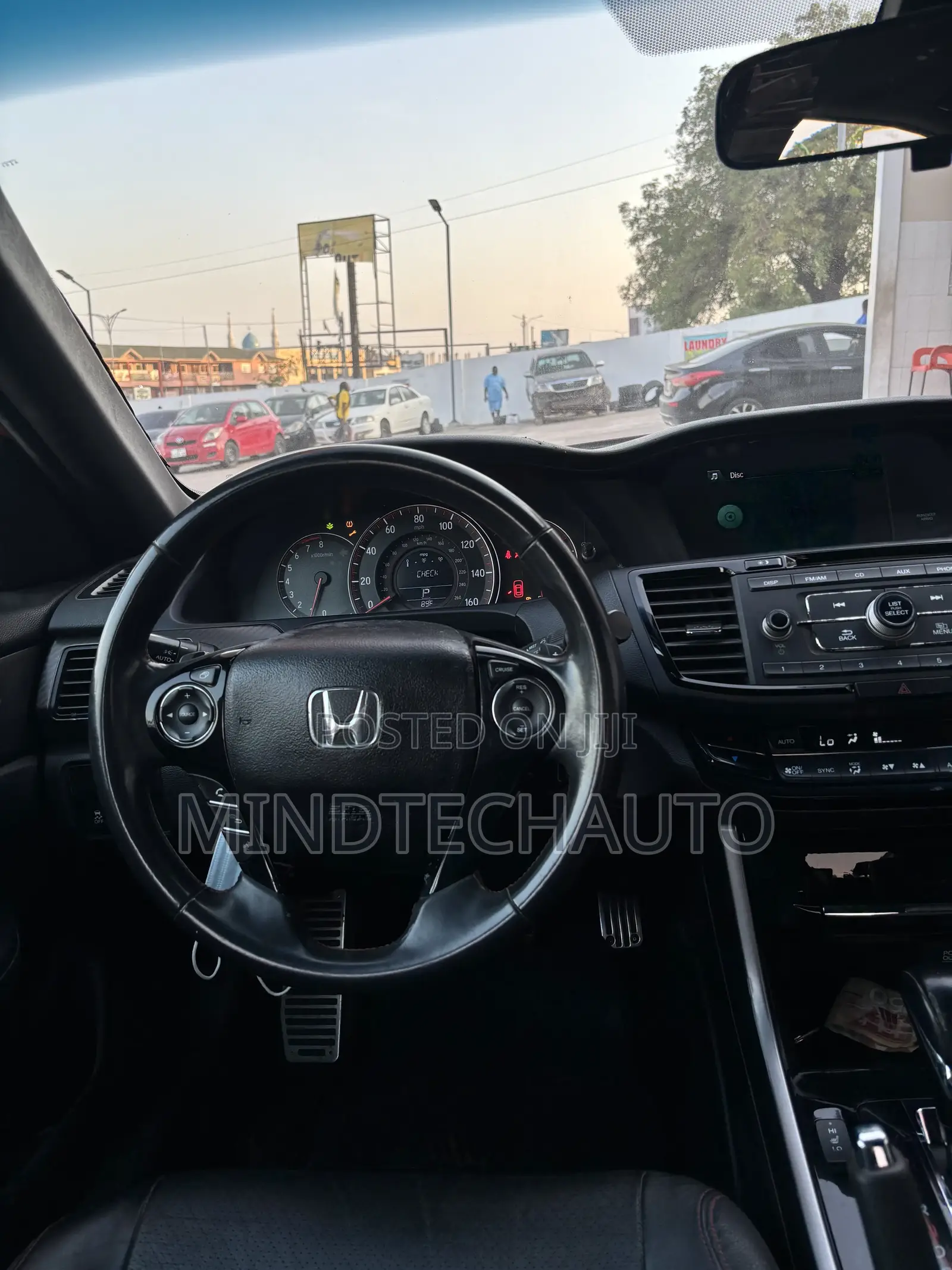 Honda Accord Sport SE 4dr Sedan FWD (2.4L 4cyl 2A) 2017 Red