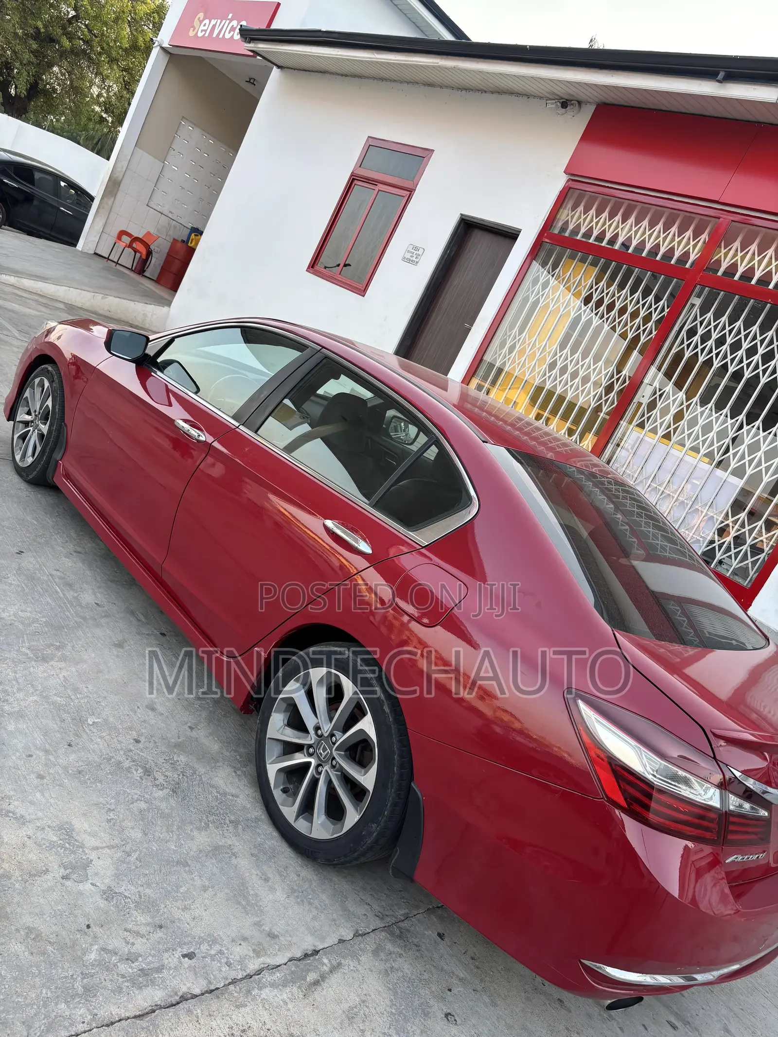Honda Accord Sport SE 4dr Sedan FWD (2.4L 4cyl 2A) 2017 Red