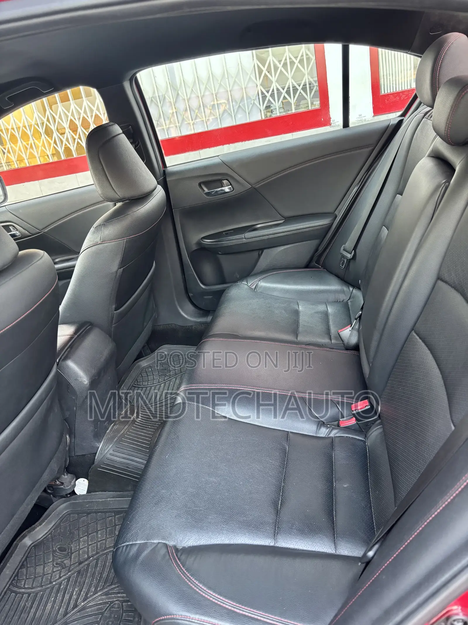 Honda Accord Sport SE 4dr Sedan FWD (2.4L 4cyl 2A) 2017 Red