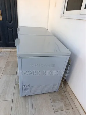 400l Chest Freezer Double Door