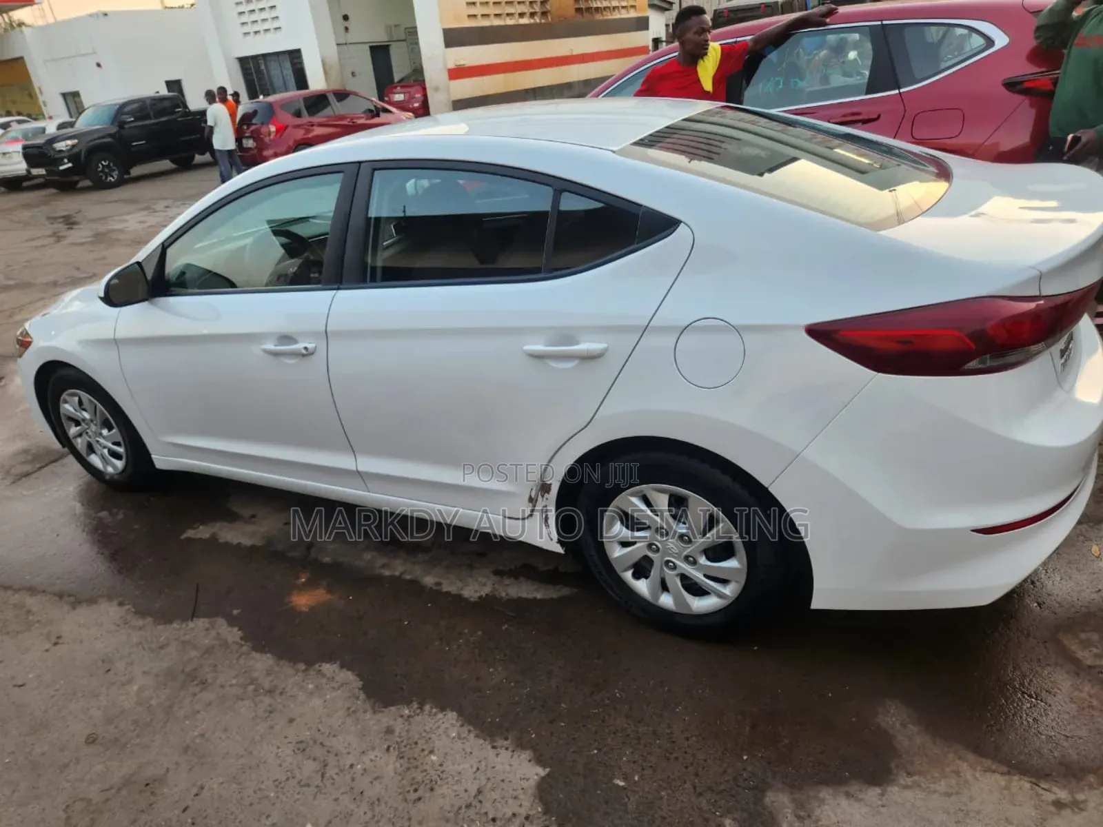 Hyundai Elantra 2017 White