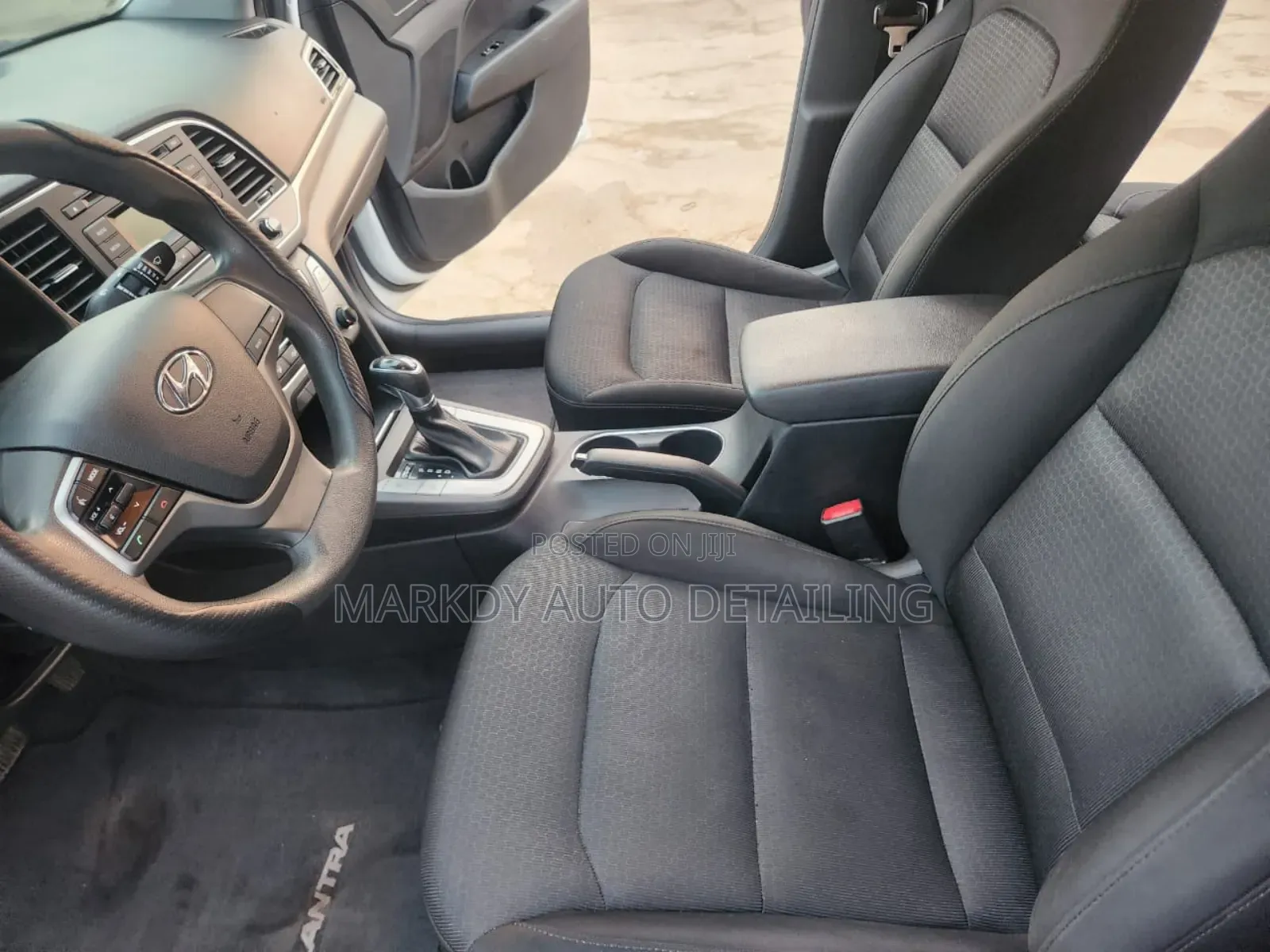 Hyundai Elantra 2017 White