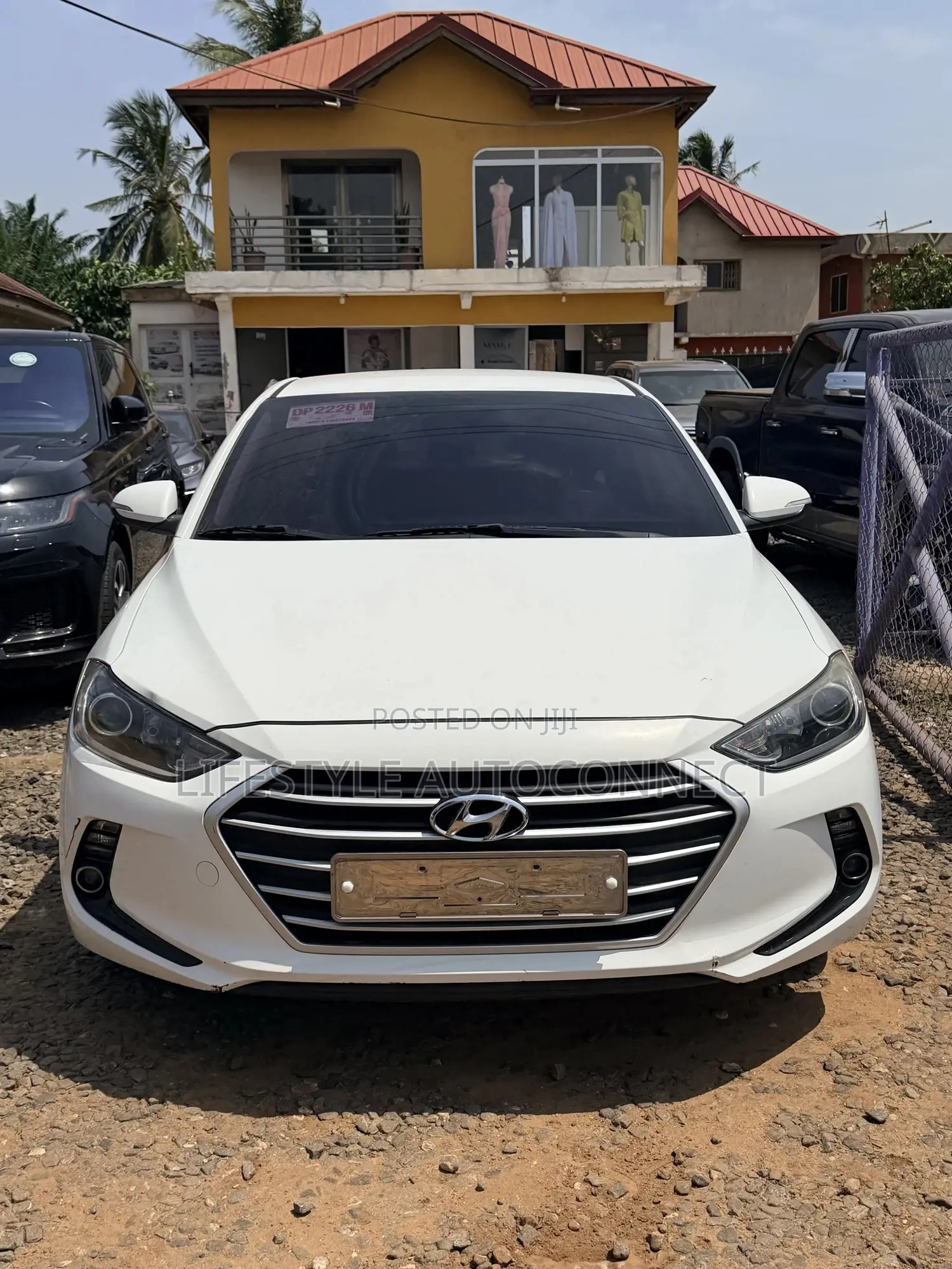Hyundai Avante 2017 White