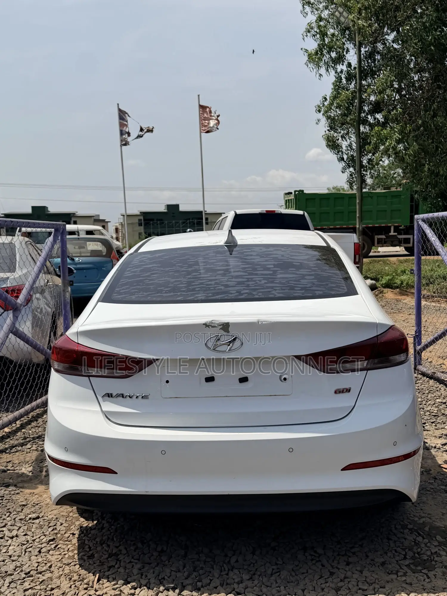 Hyundai Avante 2017 White