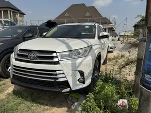 Toyota Highlander 2017 White