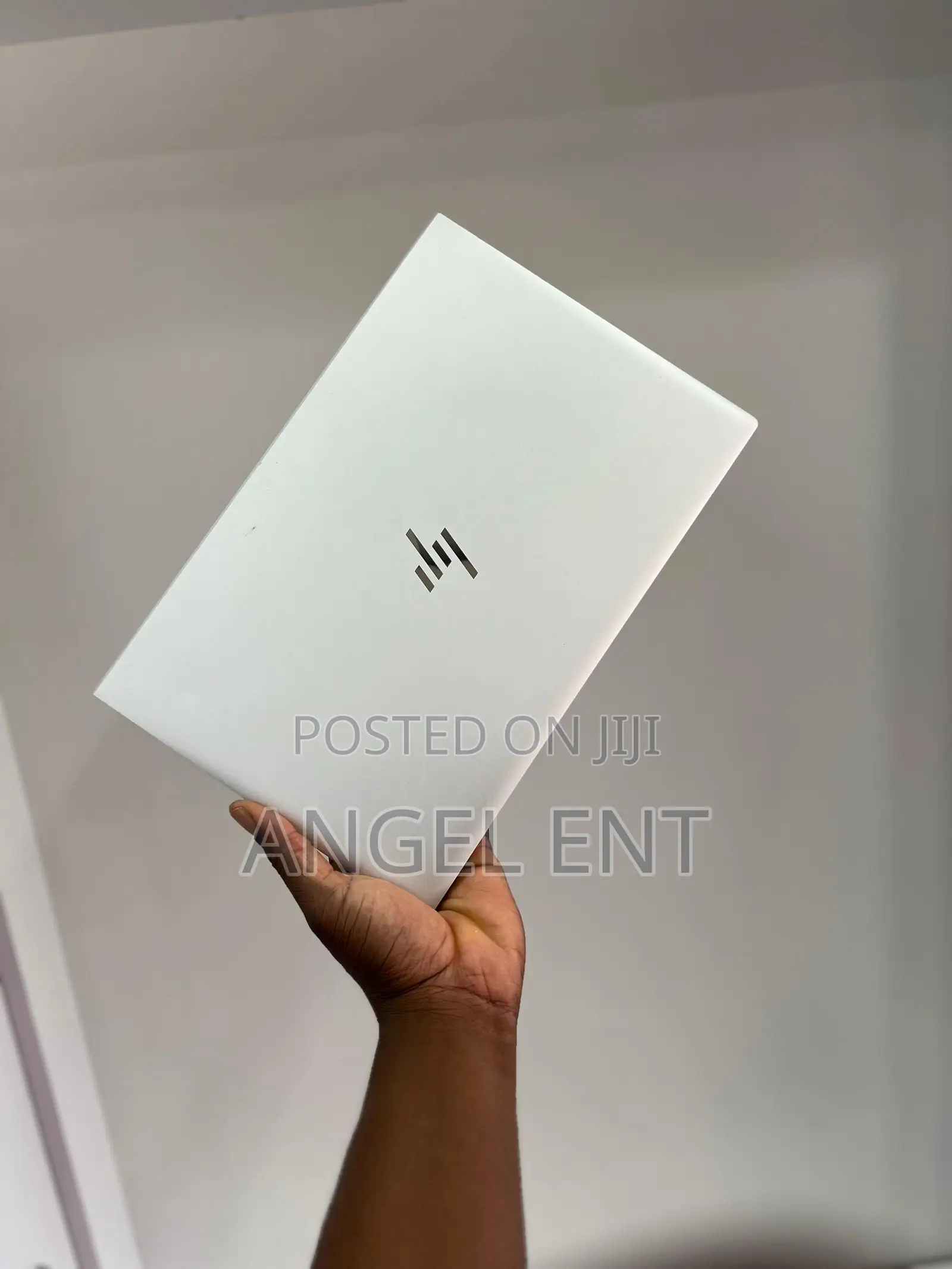 New Laptop HP EliteBook 835 G7 8GB AMD Ryzen 5 SSD 256GB