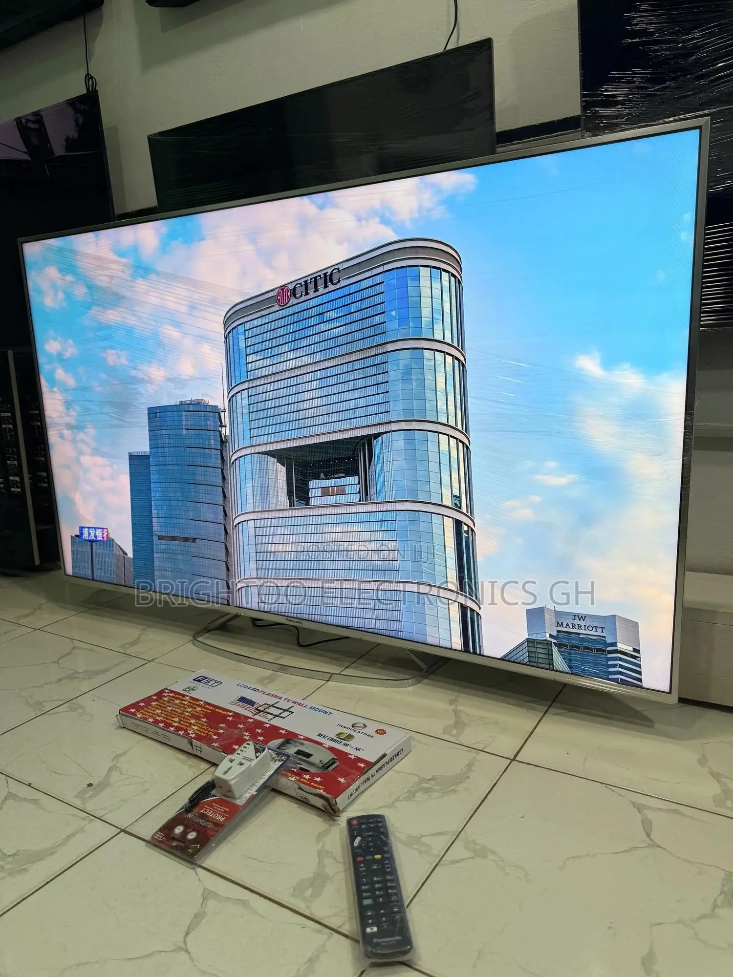 65inches Full Digital Satellite Ultra Hd Led Smart Panasonic Tv