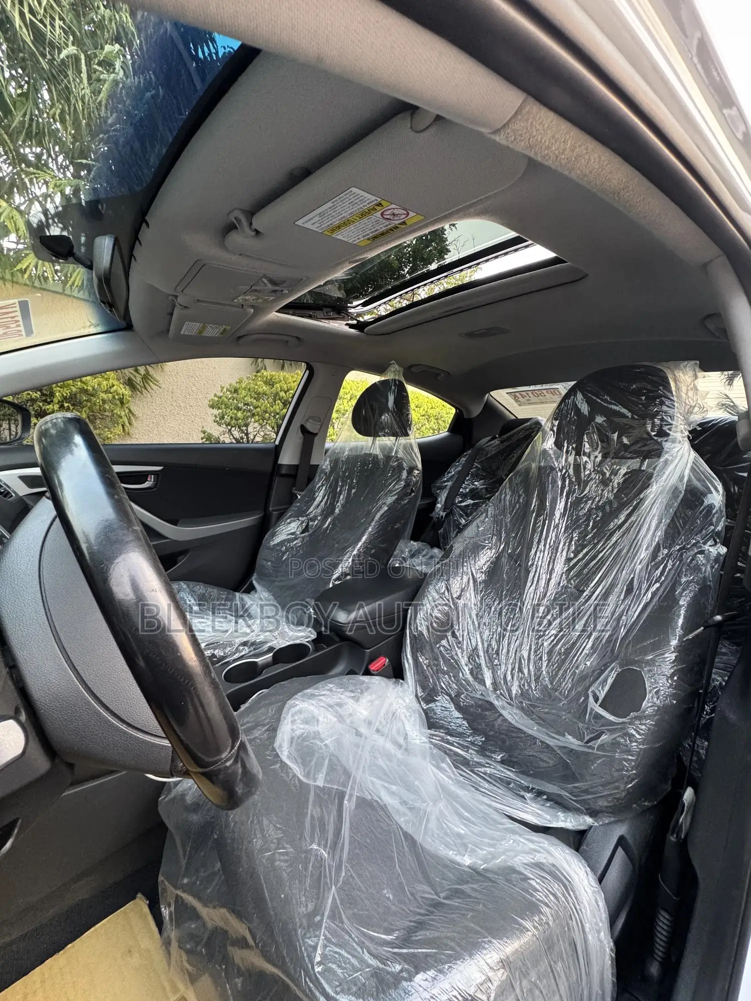 Hyundai Elantra 2015 White